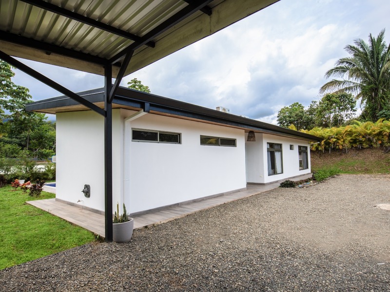 3 bed Single Family Homes For Sale in Ojochal, Puntarenas - hero 24