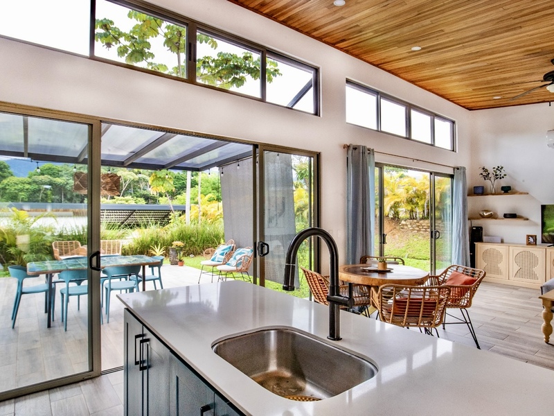 3 bed Single Family Homes For Sale in Ojochal, Puntarenas - hero 17