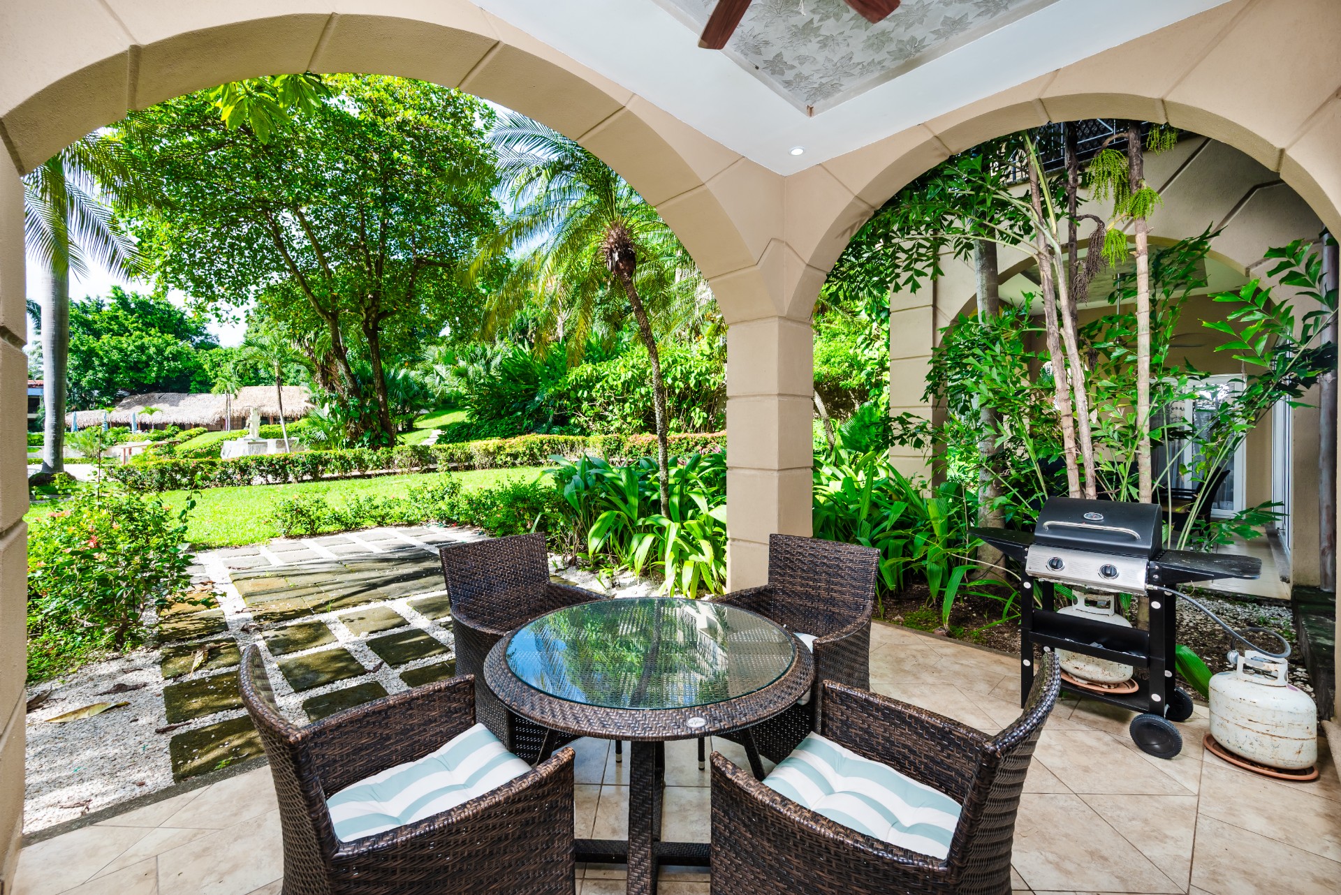 2 bed Condo For Sale in Tamarindo, Guanacaste - thumb 20