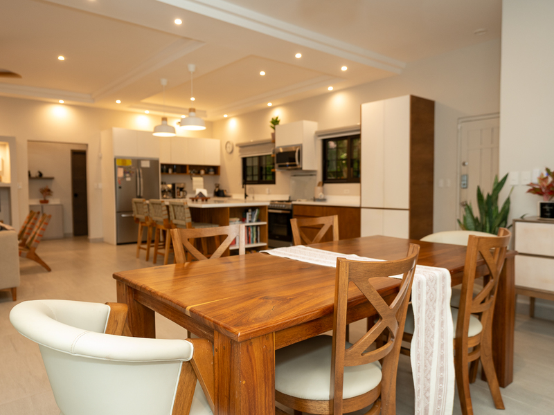 5 bed Single Family Homes For Sale in Tamarindo, Guanacaste - hero 6