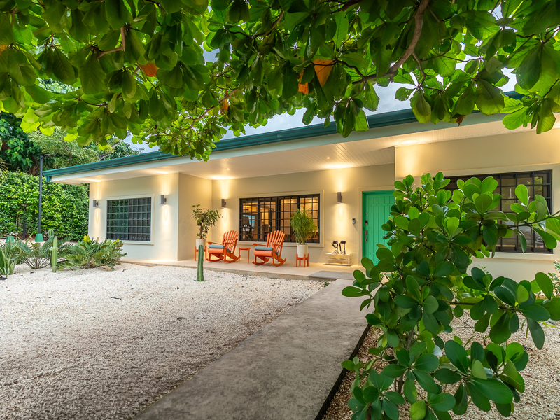 5 bed Single Family Homes For Sale in Tamarindo, Guanacaste - hero 2