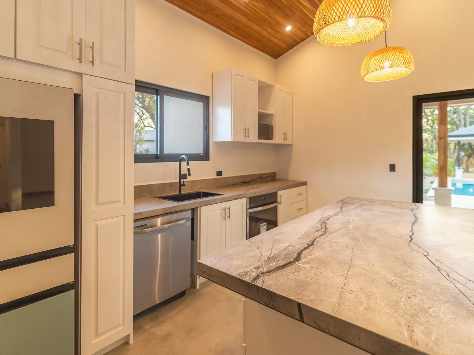 4 bed Single Family Homes For Sale in Playa Brasilito, Guanacaste - thumb 6