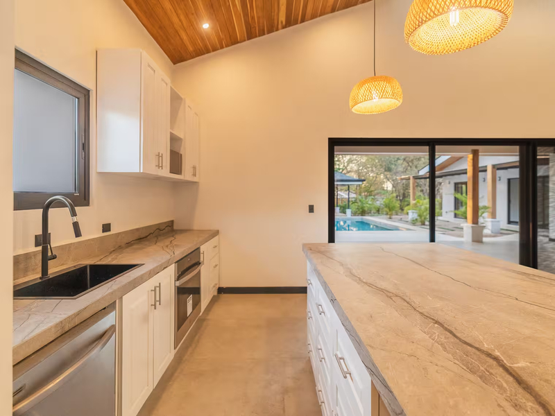 4 bed Single Family Homes For Sale in Playa Brasilito, Guanacaste - hero 7