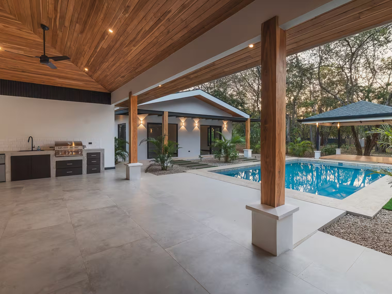 4 bed Single Family Homes For Sale in Playa Brasilito, Guanacaste - hero 15