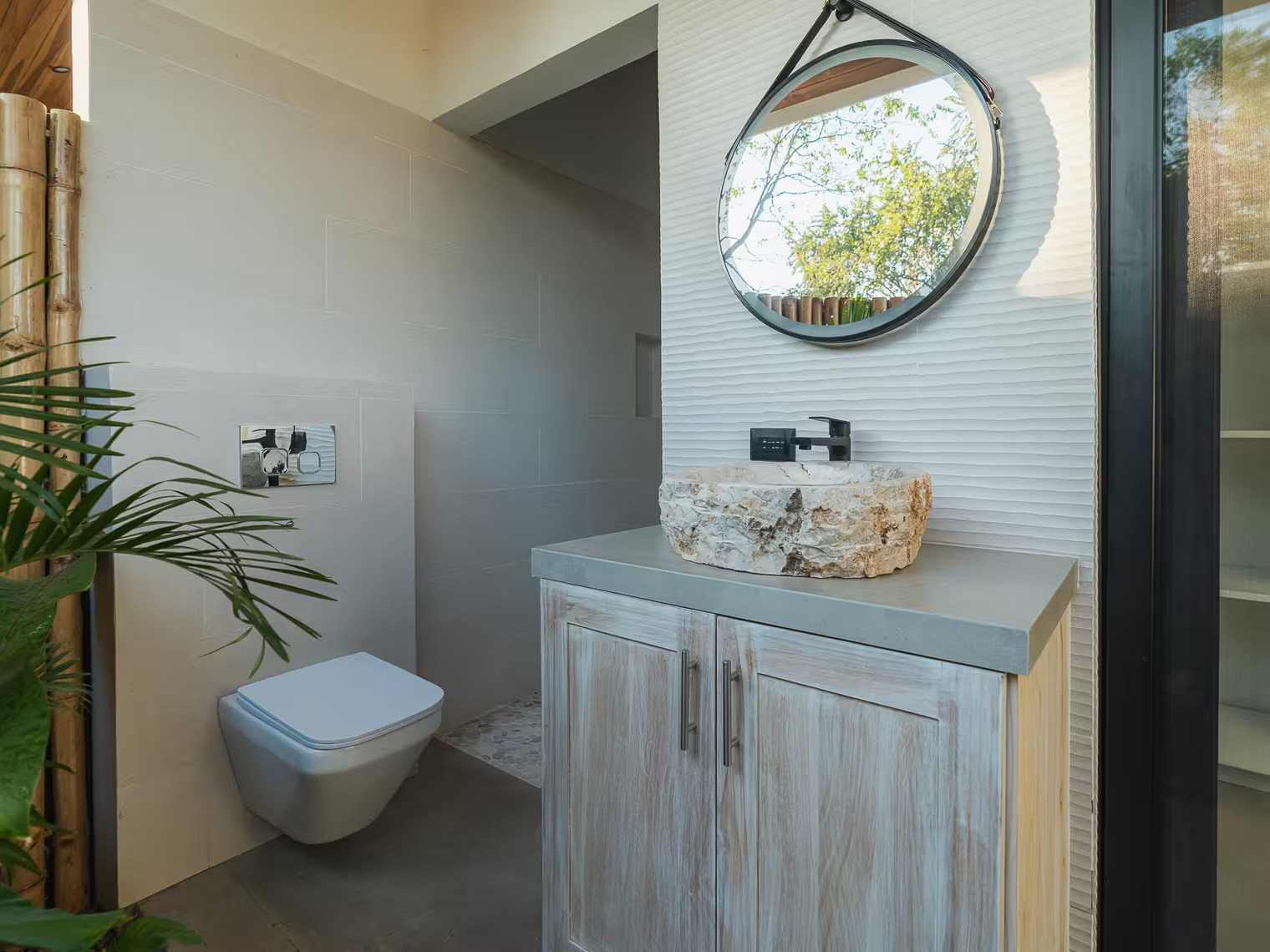 4 bed Single Family Homes For Sale in Playa Brasilito, Guanacaste - thumb 10