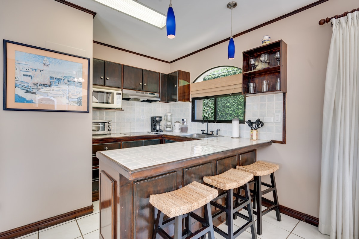 1 bed Condo For Sale in Playa Flamingo, Guanacaste - thumb 4