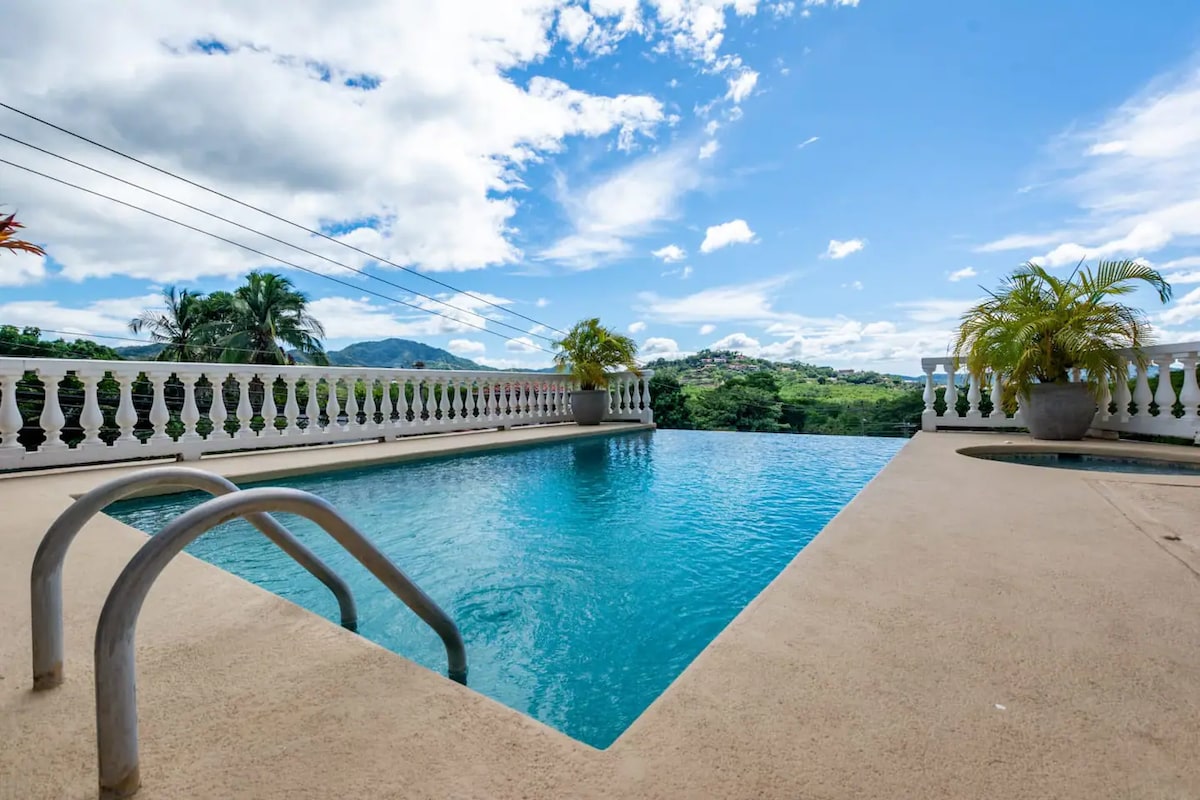 1 bed Condo For Sale in Playa Flamingo, Guanacaste - thumb 21