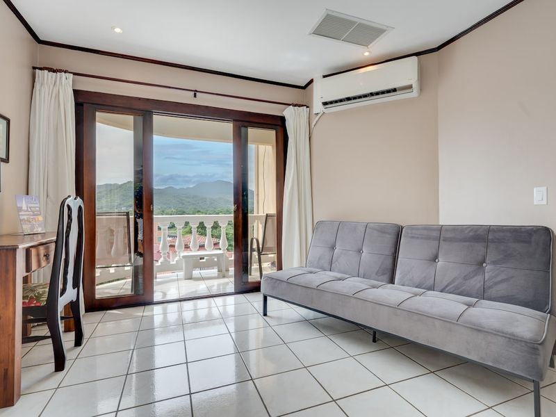 1 bed Condo For Sale in Playa Flamingo, Guanacaste - hero 11