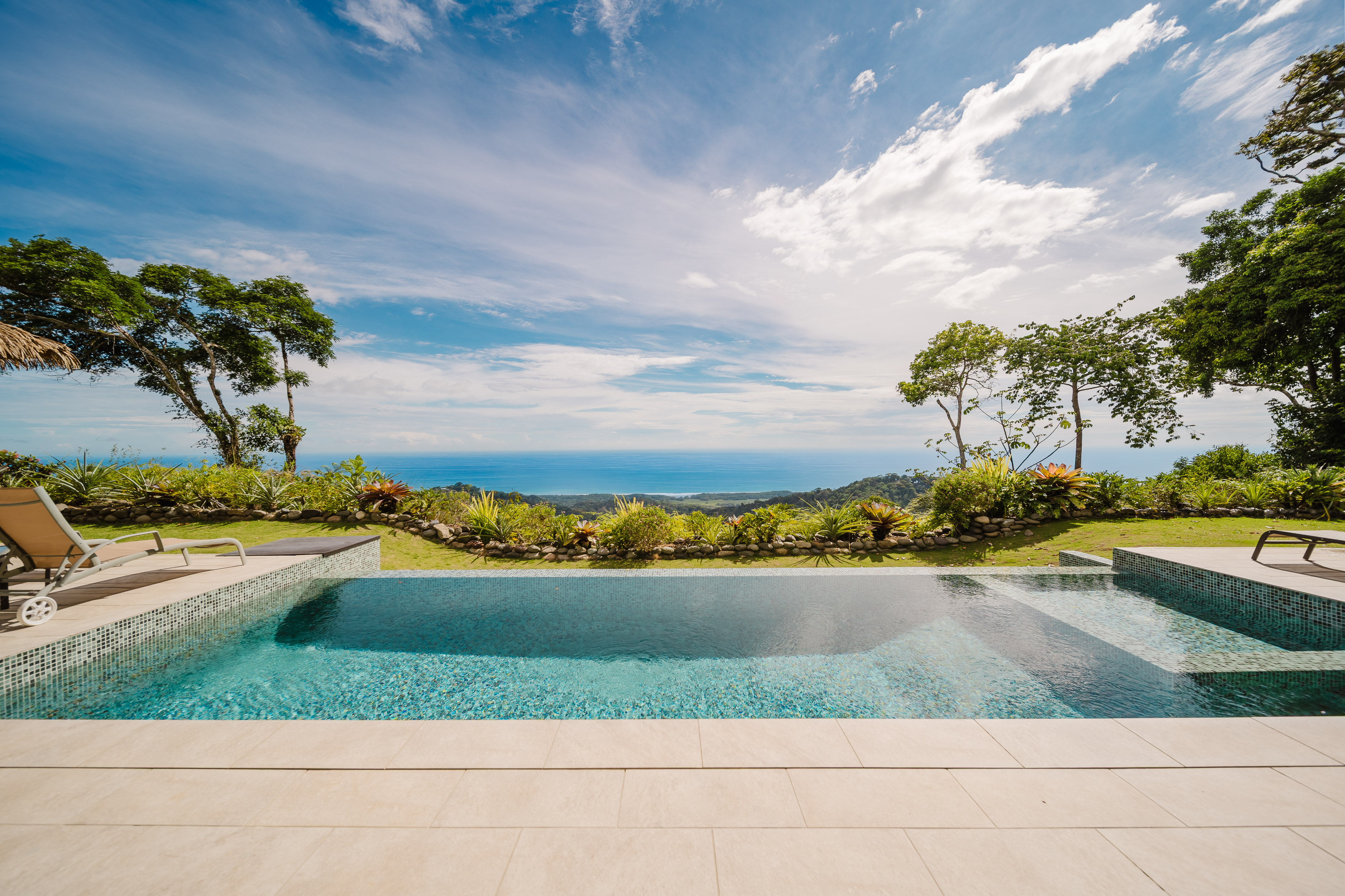 5 bed Single Family Homes For Sale in Dominical, Puntarenas - thumb 10