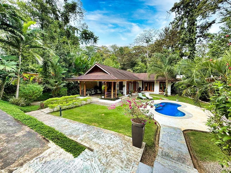 3 bed Single Family Homes For Sale in Chiquita Beach, Limón - hero 3