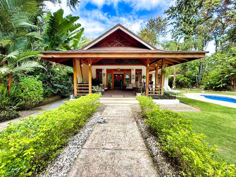 3 bed Single Family Homes For Sale in Chiquita Beach, Limón - hero 4