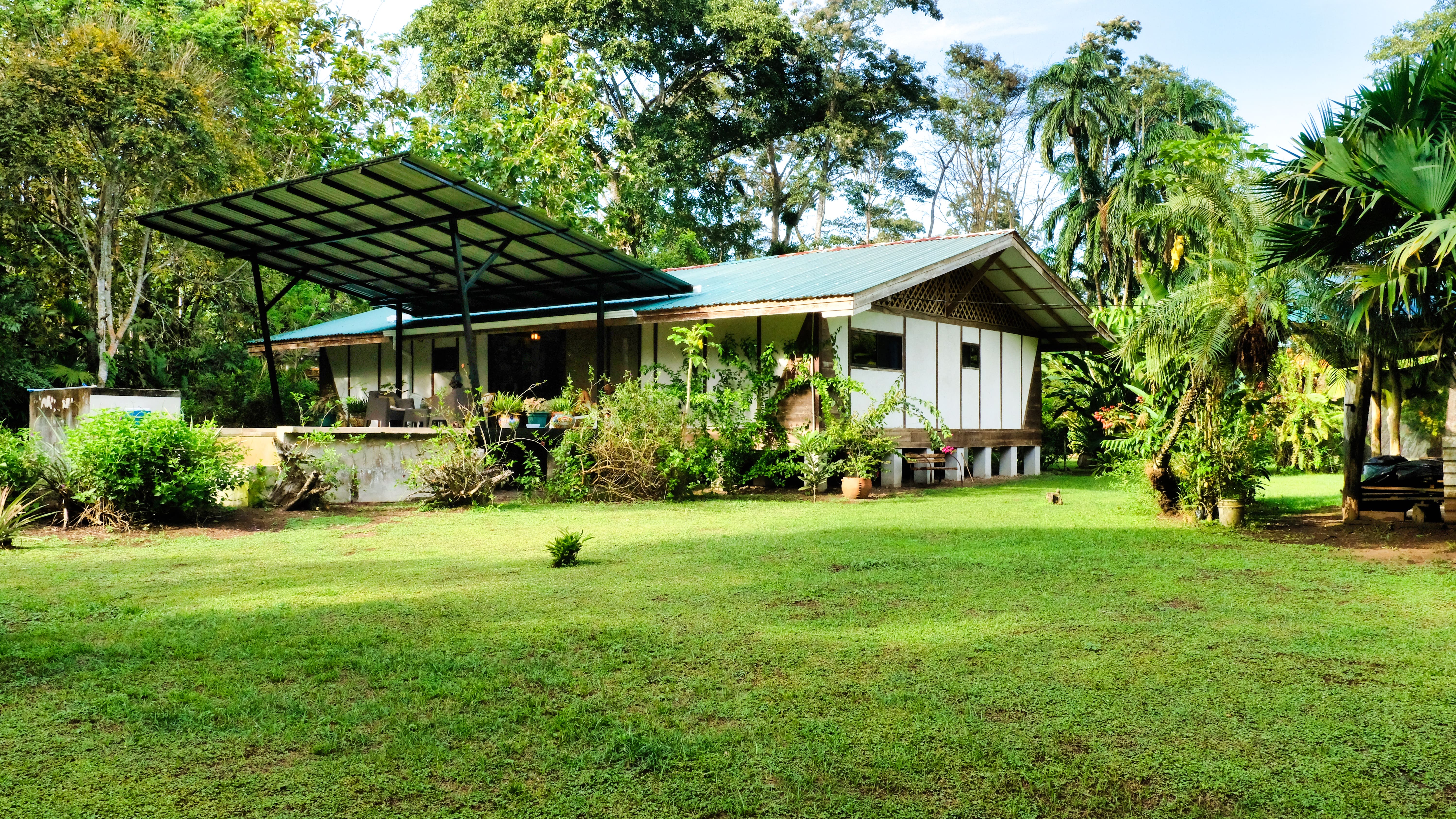 4 bed Single Family Homes For Sale in Cahuita, Limón - thumb 8