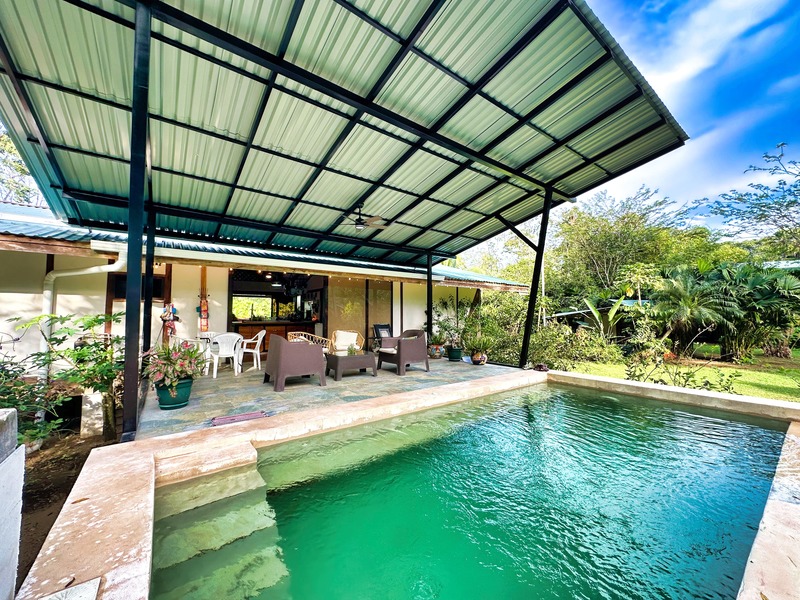 4 bed Single Family Homes For Sale in Cahuita, Limón - hero 12