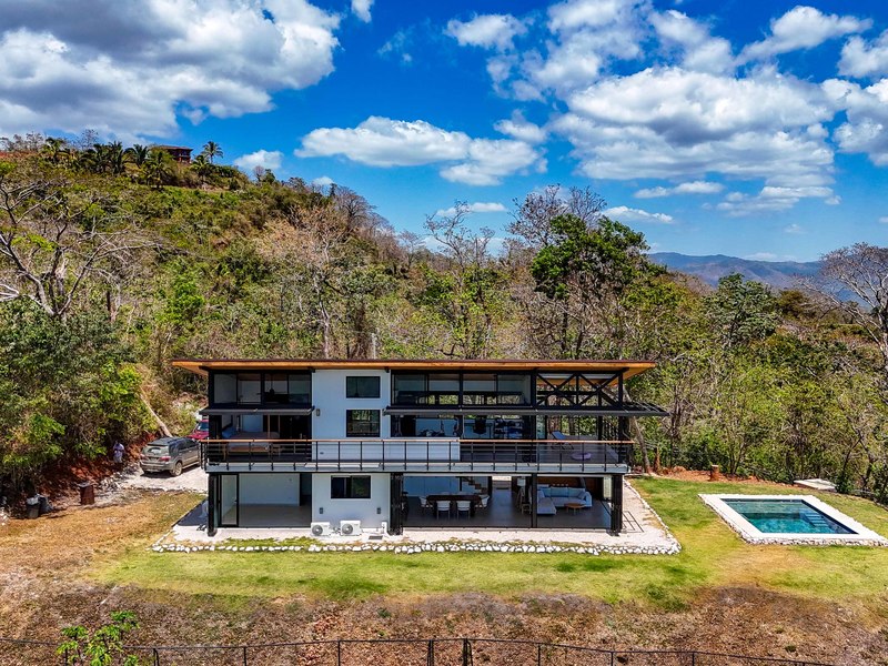 3 bed Single Family Homes For Sale in Playa Carrillo, Guanacaste - hero 4