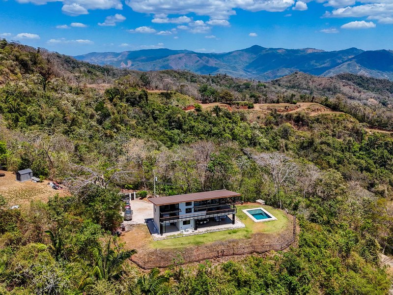 3 bed Single Family Homes For Sale in Playa Carrillo, Guanacaste - hero 3