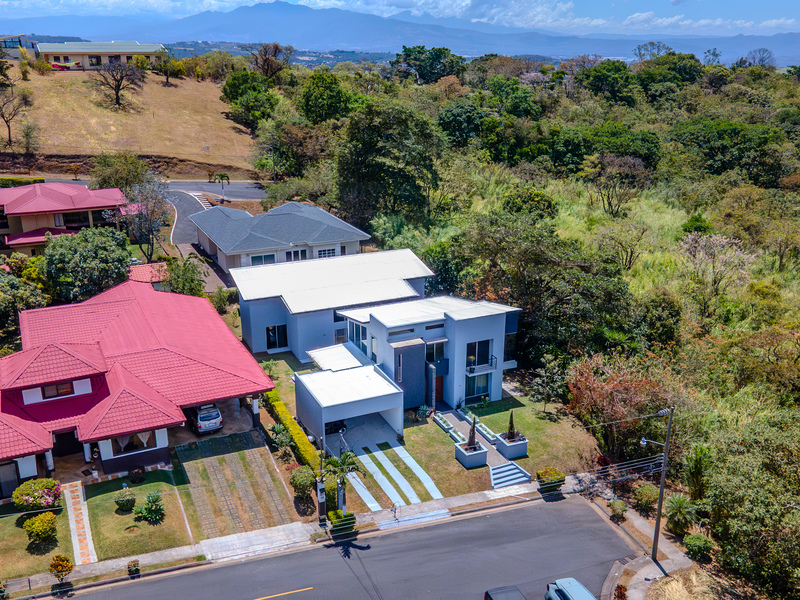 3 bed Single Family Homes For Sale in Grecia, Alajuela - hero 20