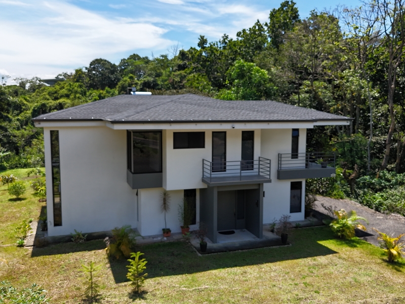 3 bed Single Family Homes For Sale in Naranjo, Alajuela - hero 2