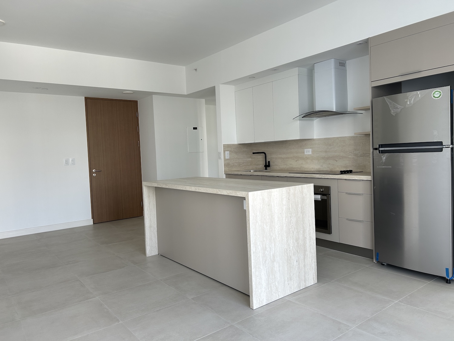 2 bed Apartment For Sale in Rohrmoser, San Jose - thumb 2