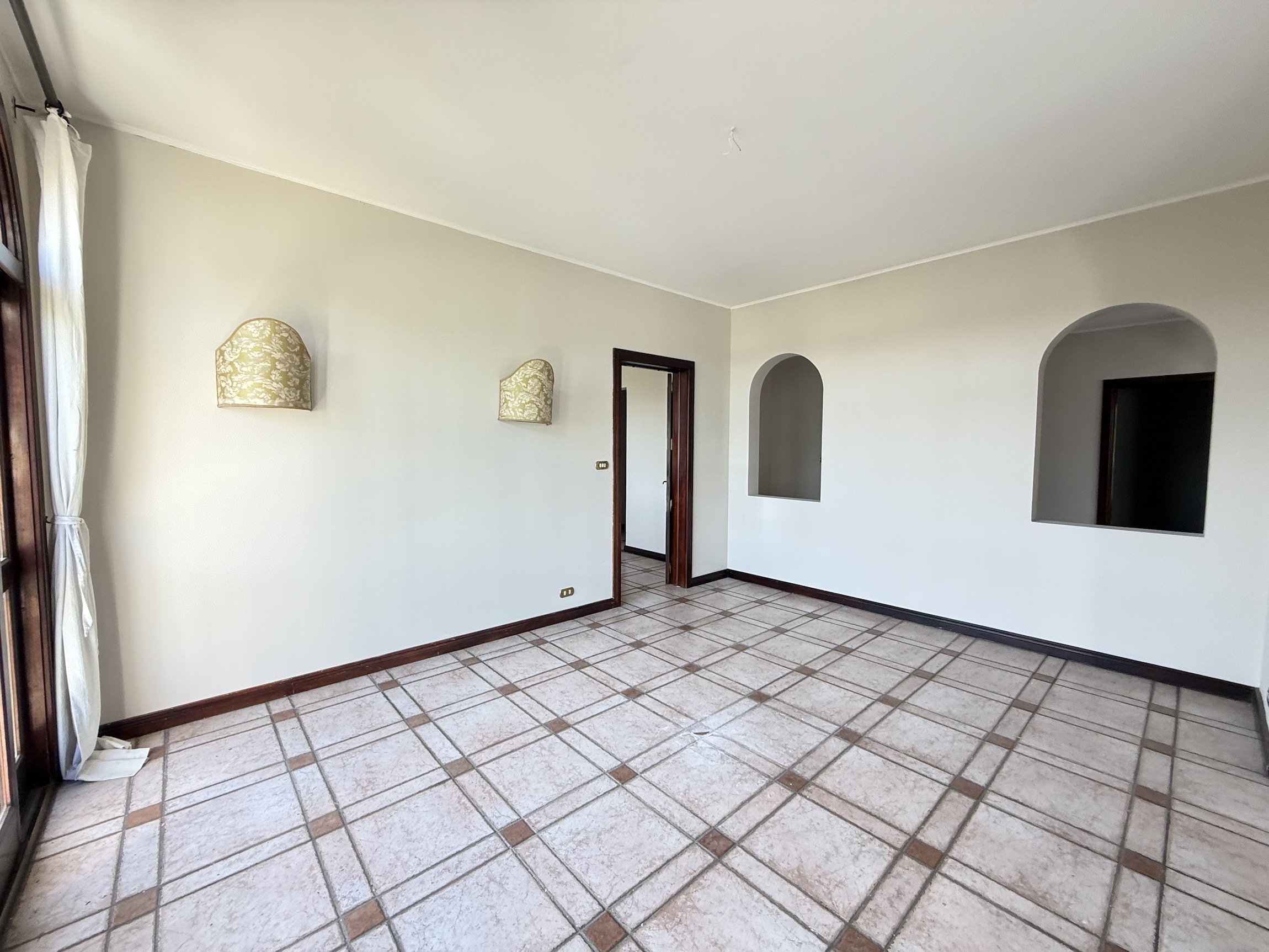 3 bed Apartment For Sale in Escazu, San Jose - thumb 5