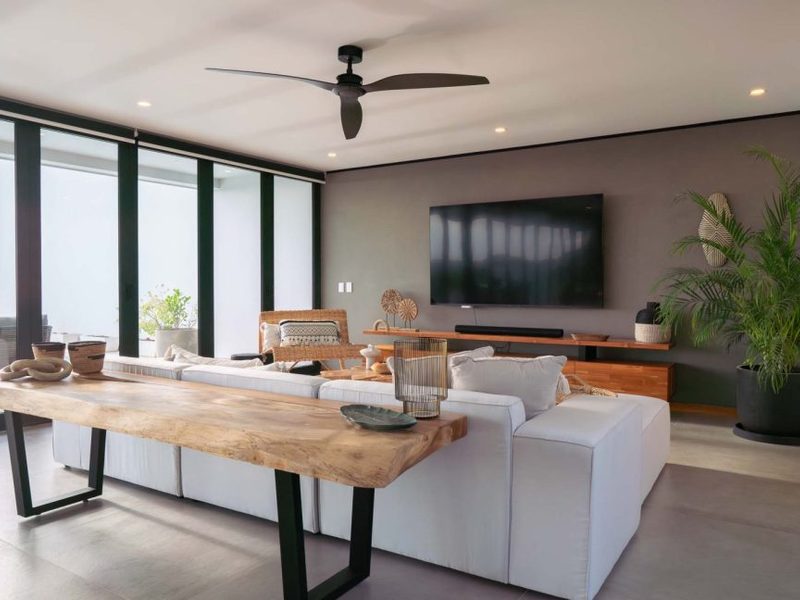 4 bed Single Family Homes For Sale in Tamarindo, Guanacaste - hero 4