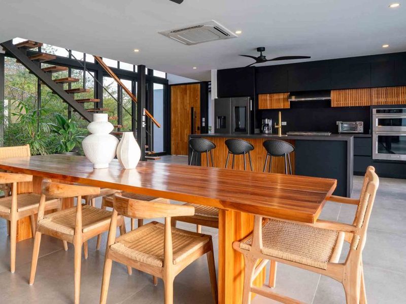 4 bed Single Family Homes For Sale in Tamarindo, Guanacaste - hero 7