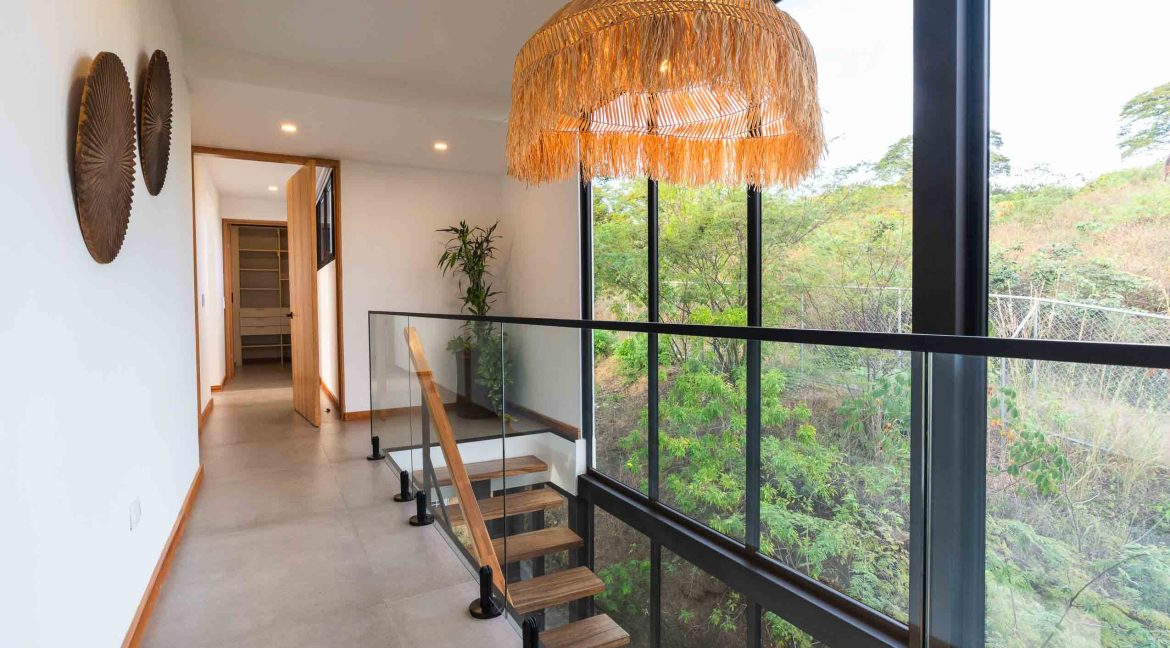 4 bed Single Family Homes For Sale in Tamarindo, Guanacaste - thumb 25