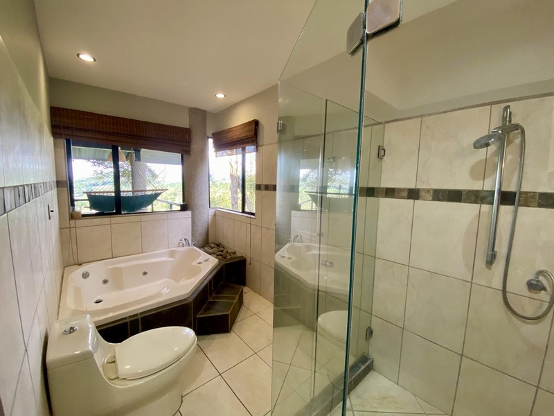 2 bed Single Family Homes For Sale in Grecia, Alajuela - hero 13