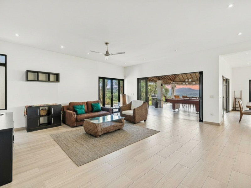 3 bed Single Family Homes For Sale in Tamarindo, Guanacaste - hero 6