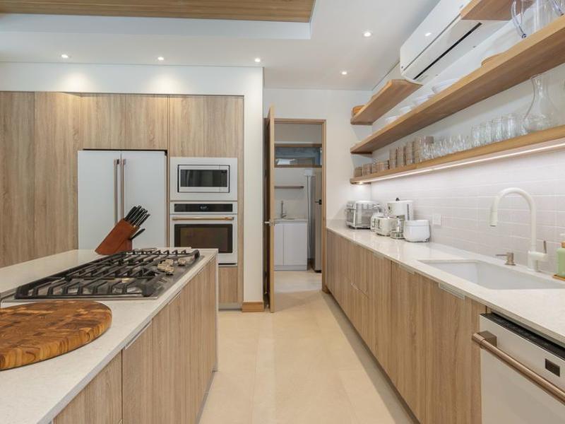 5 bed Single Family Homes For Sale in Playa Grande, Guanacaste - hero 5