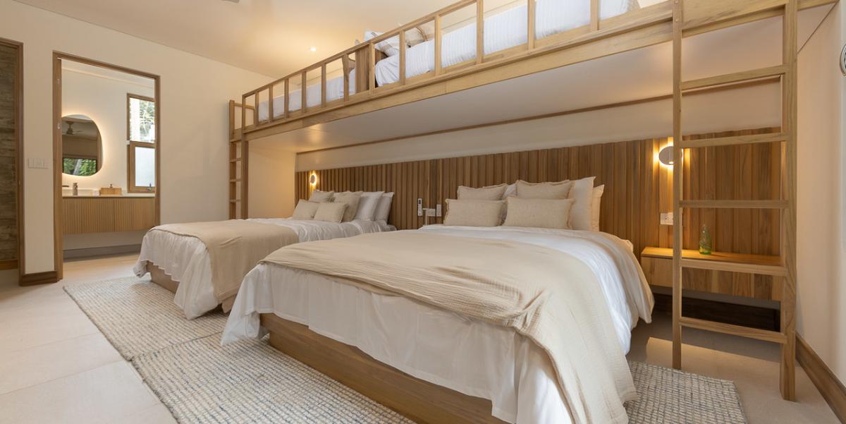 5 bed Single Family Homes For Sale in Playa Grande, Guanacaste - thumb 10