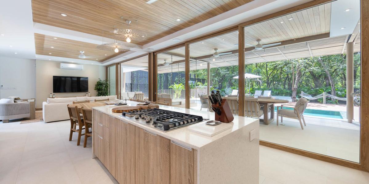5 bed Single Family Homes For Sale in Playa Grande, Guanacaste - thumb 3