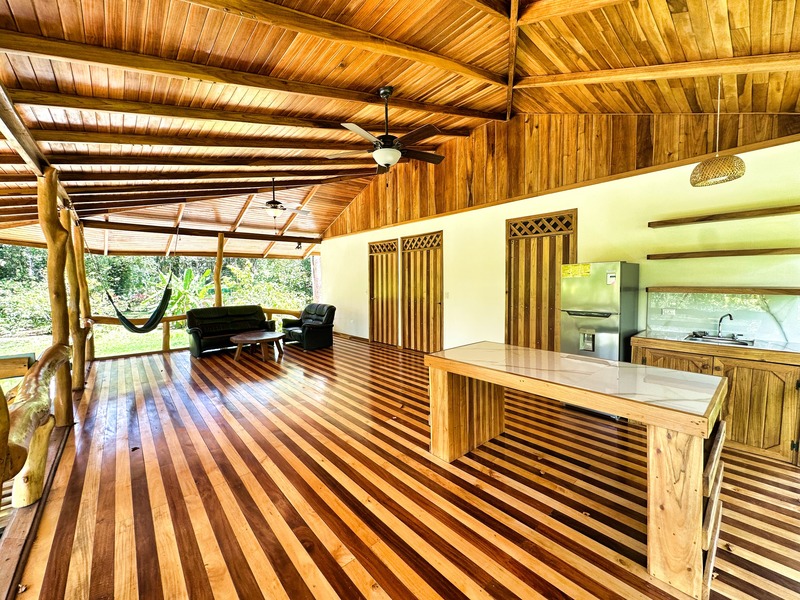 4 bed Single Family Homes For Sale in Puerto Viejo, Limón - hero 25