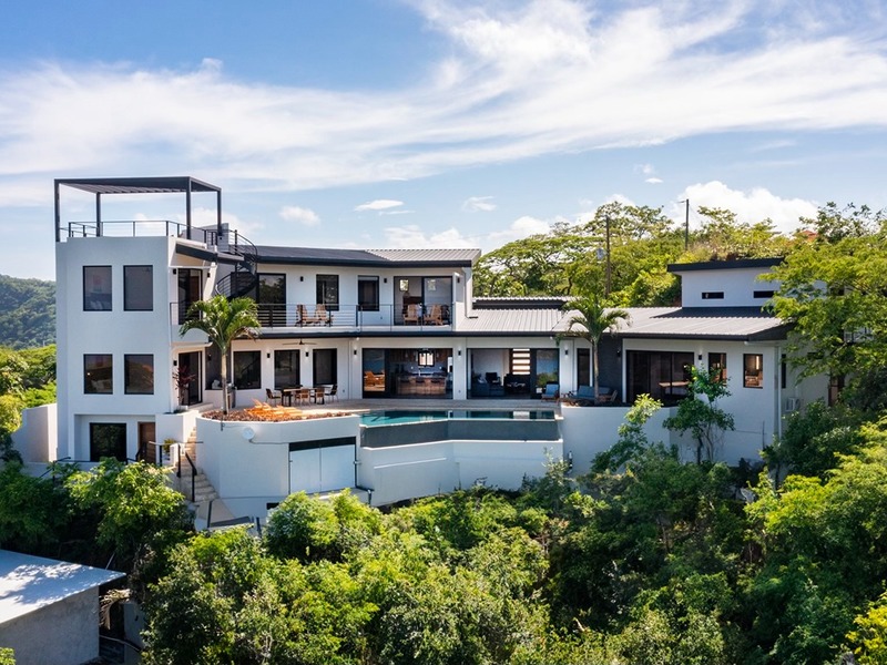 6 bed Single Family Homes For Sale in Playa Potrero, Guanacaste - hero 29