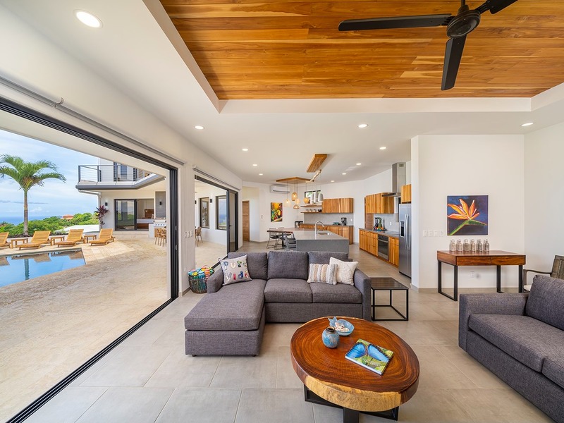 6 bed Single Family Homes For Sale in Playa Potrero, Guanacaste - hero 7