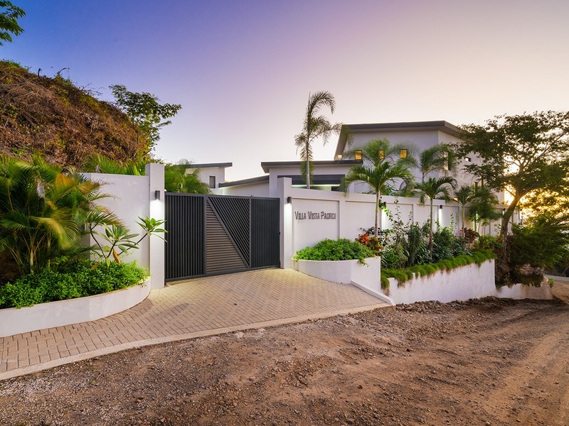 6 bed Single Family Homes For Sale in Playa Potrero, Guanacaste - hero 3