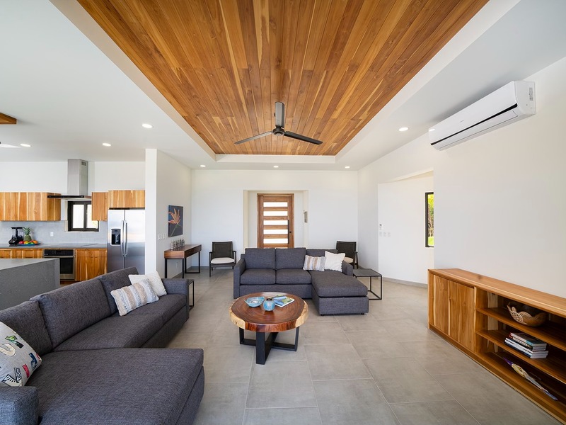 6 bed Single Family Homes For Sale in Playa Potrero, Guanacaste - hero 8
