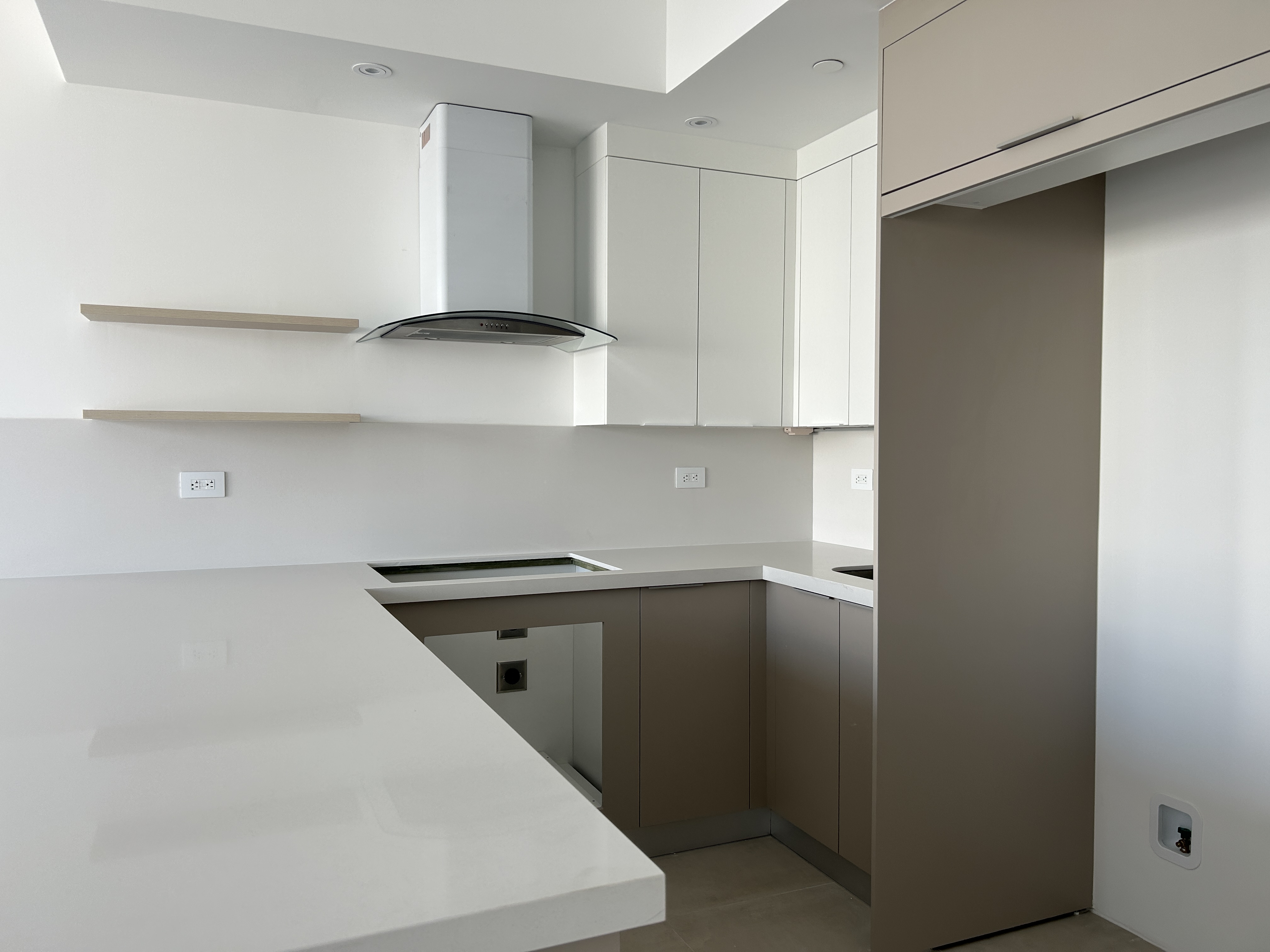 2 bed Apartment For Sale in Rohrmoser, San Jose - thumb 1