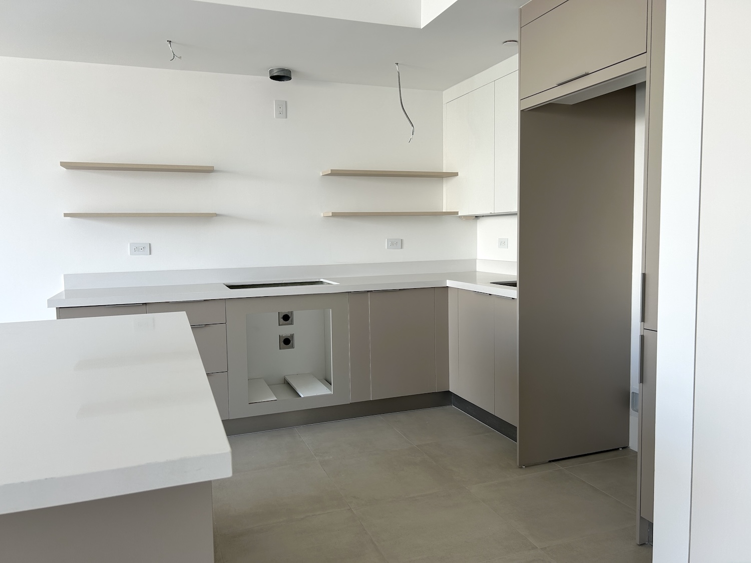 1 bed Condo For Sale in Rohrmoser, San Jose - thumb 1