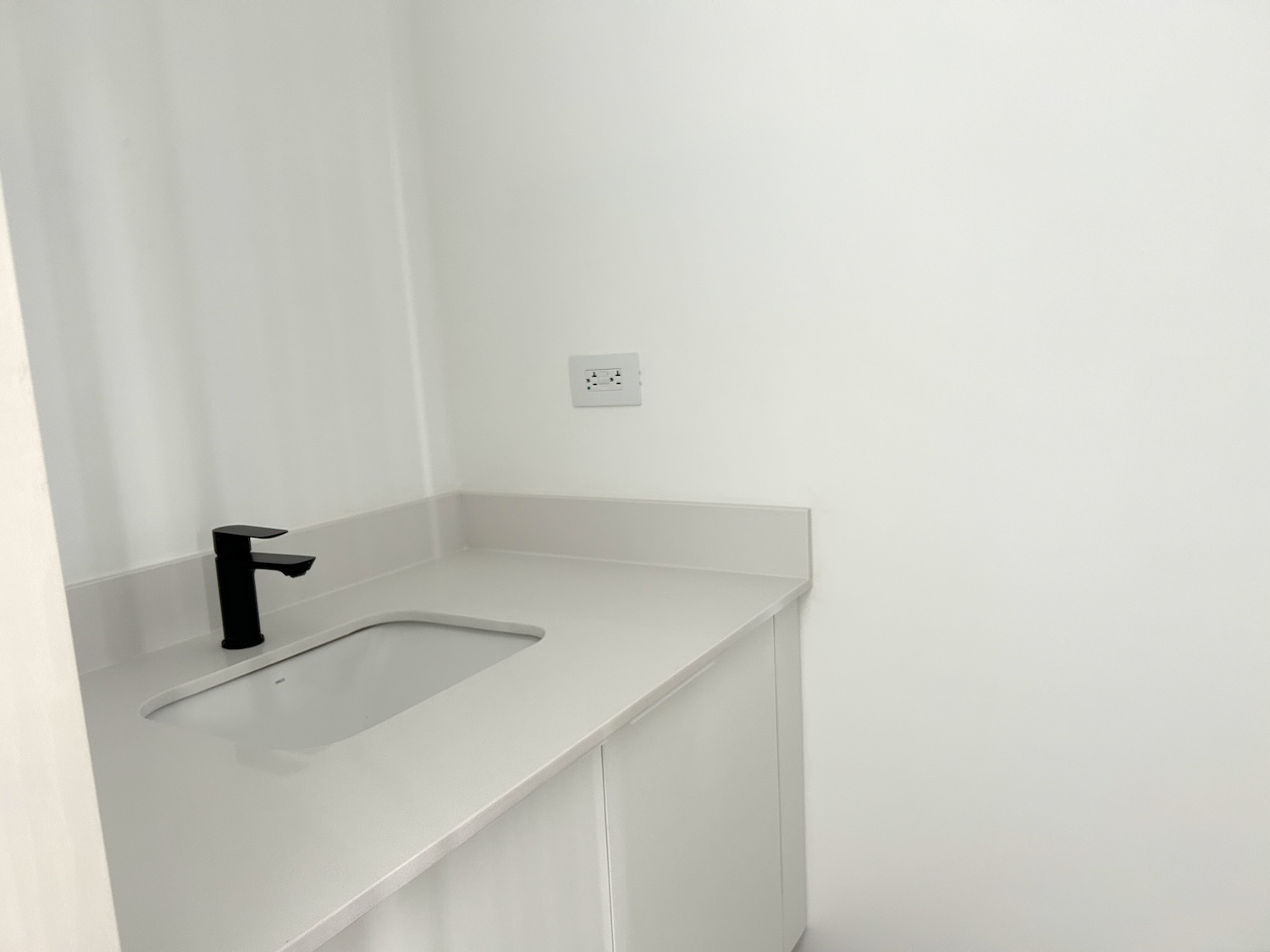 1 bed Condo For Sale in Rohrmoser, San Jose - thumb 5