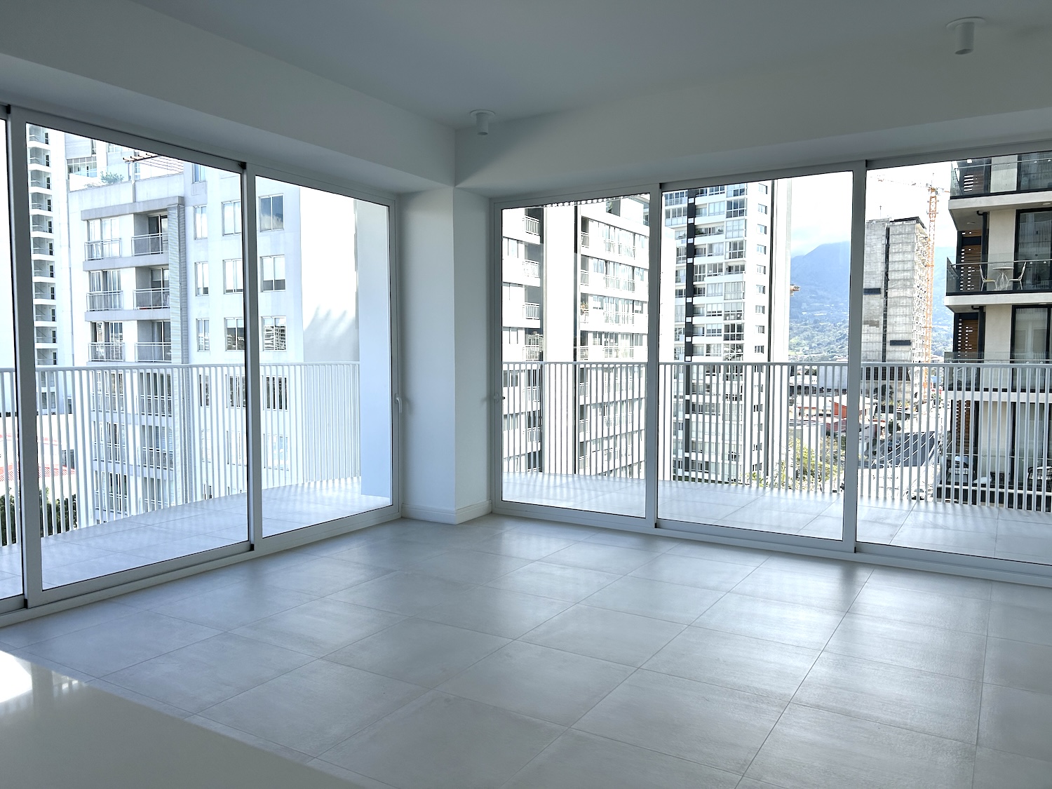 2 bed Apartment For Sale in Rohrmoser, San Jose - thumb 4