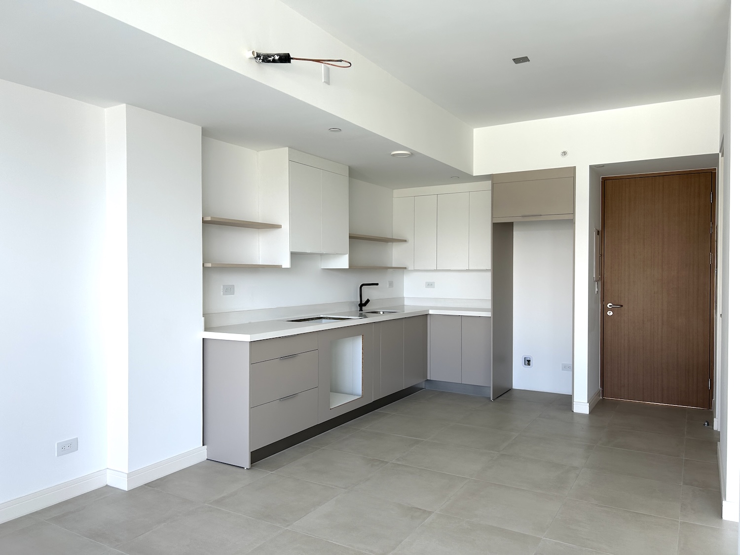 1 bed Condo For Sale in Rohrmoser, San Jose - thumb 1