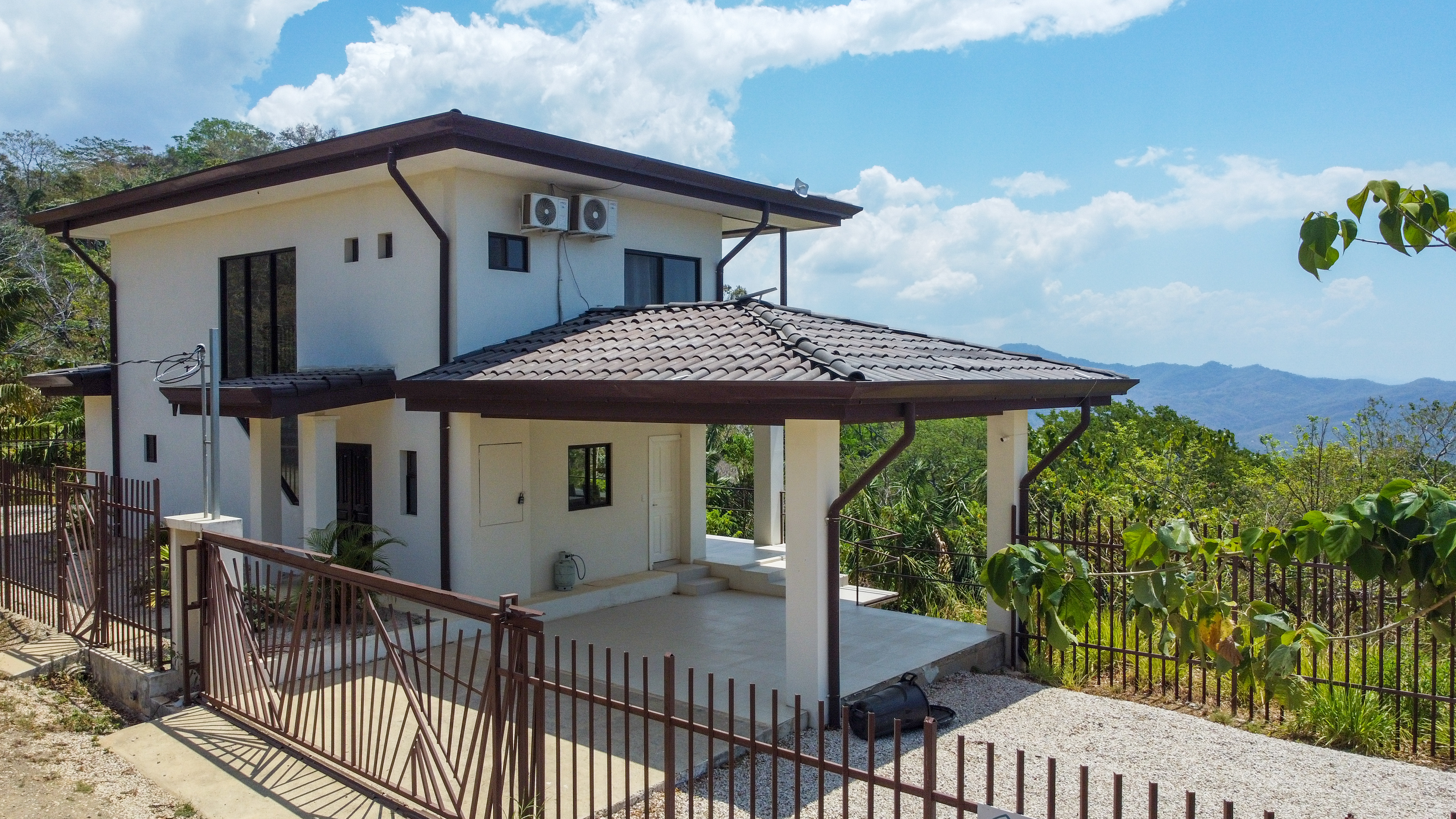 4 bed Single Family Homes For Sale in Playa Carrillo, Guanacaste - thumb 19