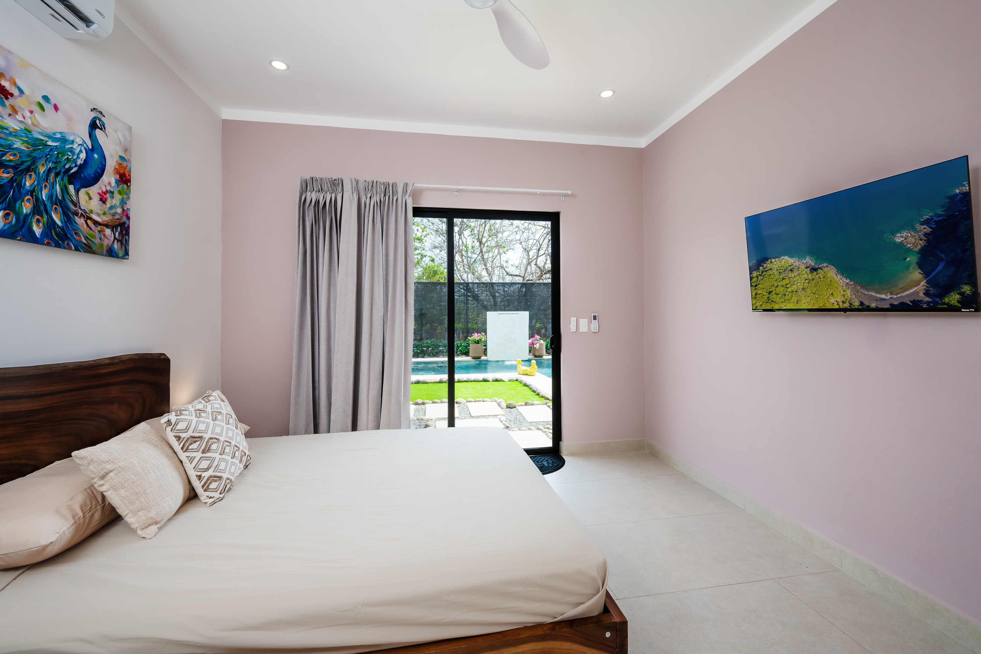 5 bed Single Family Homes For Sale in Playa Potrero, Guanacaste - thumb 12