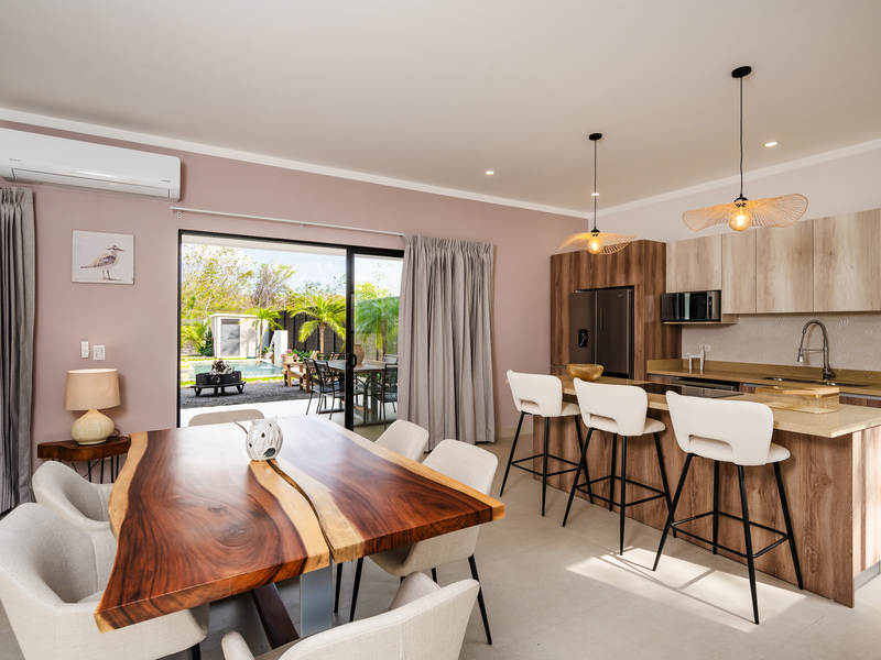 5 bed Single Family Homes For Sale in Playa Potrero, Guanacaste - hero 6