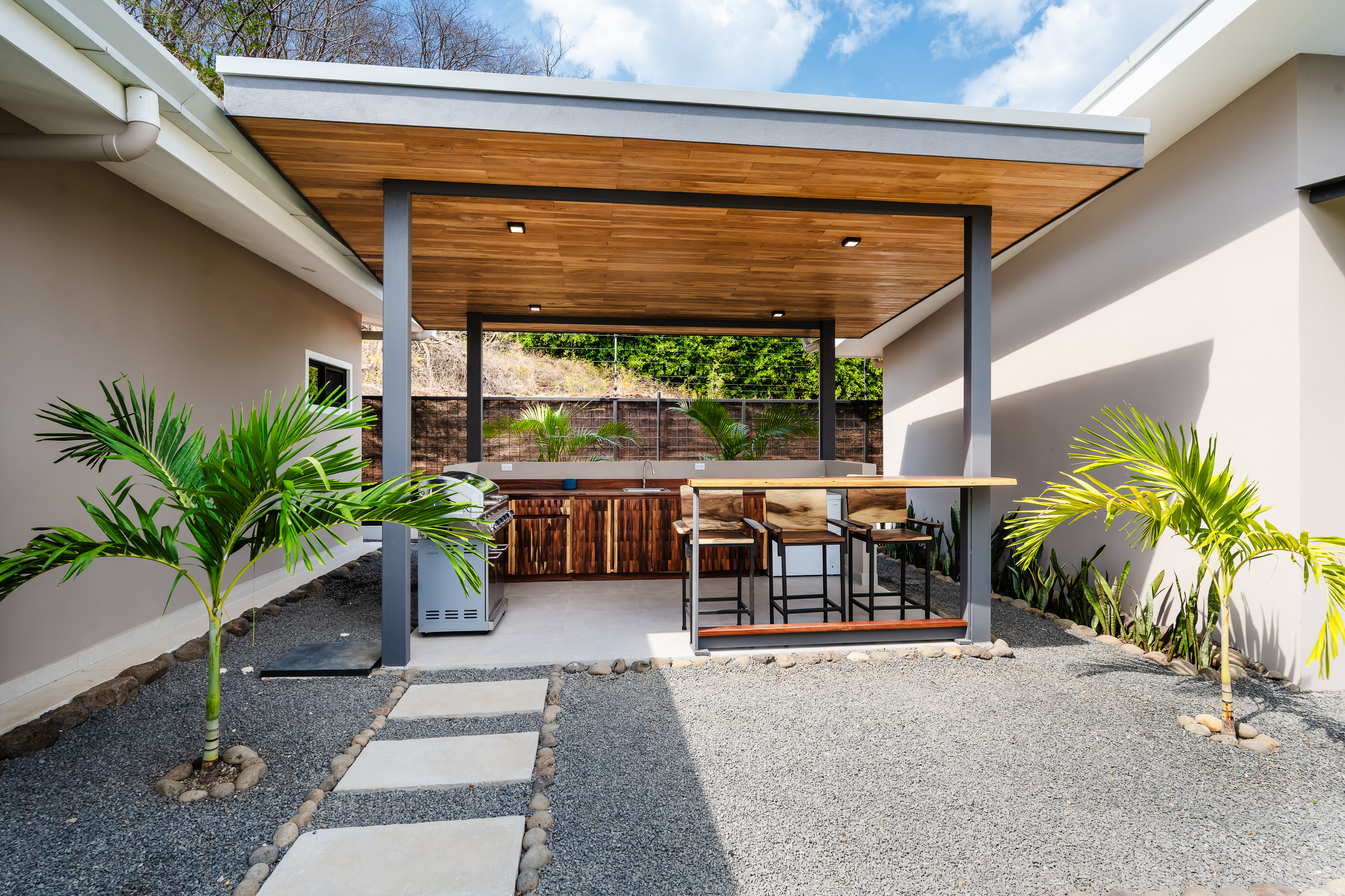 5 bed Single Family Homes For Sale in Playa Potrero, Guanacaste - thumb 17