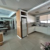  - Turn-Key Tropical Modern Retreat, 2 Bed/2.5 Bath Pool Home, large lot near beach