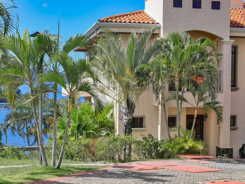 3 bed Condo For Sale in Playa Flamingo, Guanacaste - hero 27