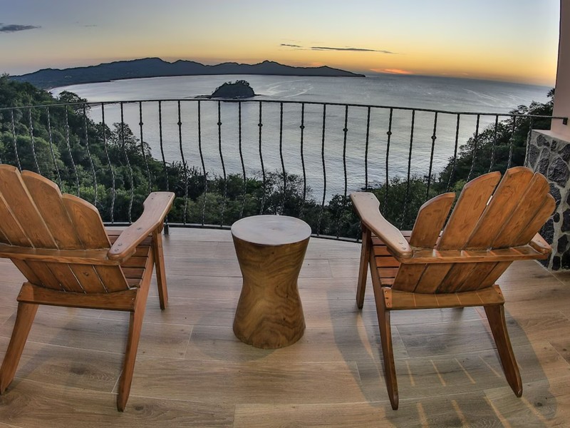 3 bed Condo For Sale in Playa Flamingo, Guanacaste - hero 12