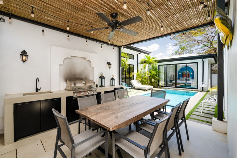5 bed Single Family Homes For Sale in Playa Potrero, Guanacaste - thumb 25