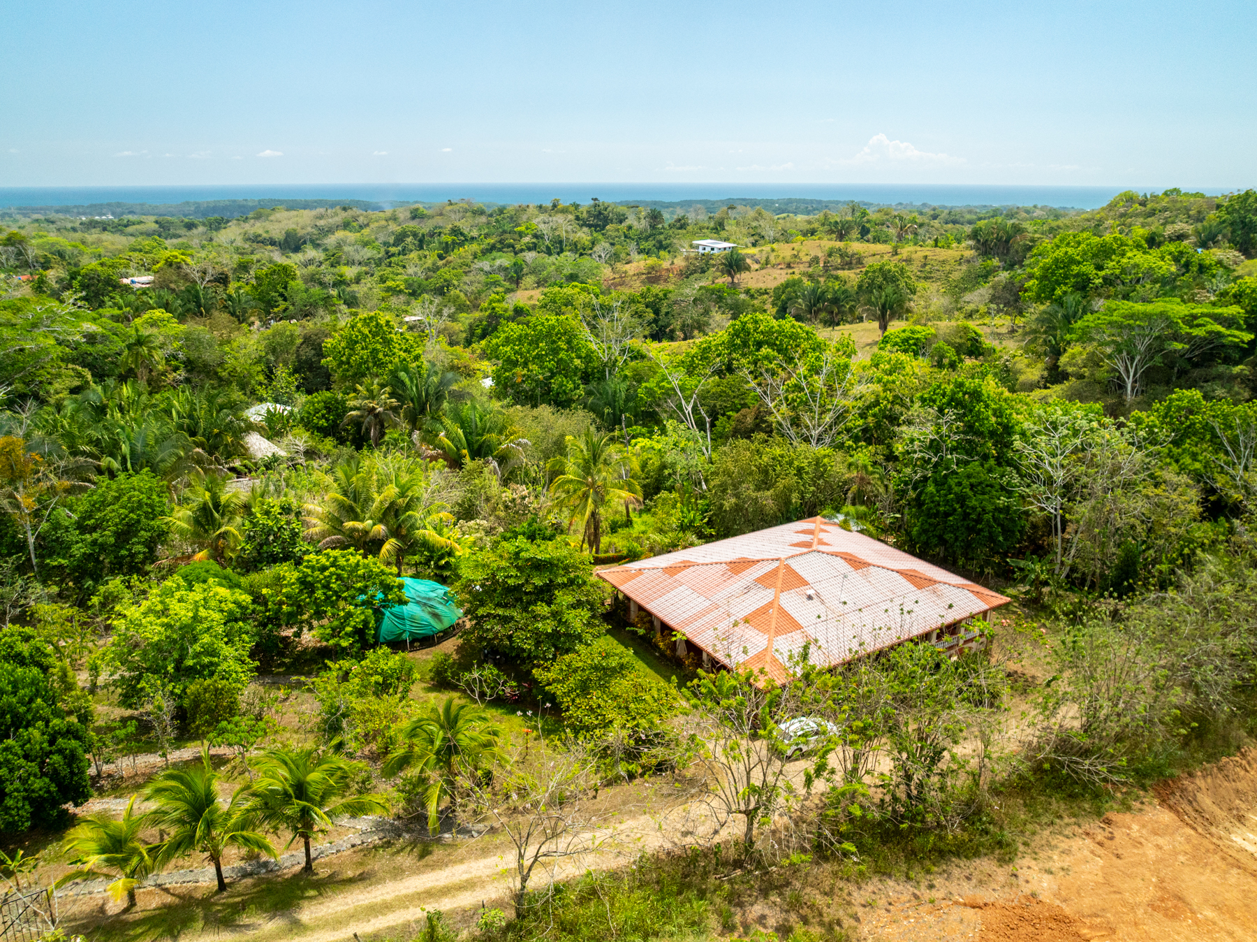 5 bed Single Family Homes For Sale in Parrita, Puntarenas - thumb 19